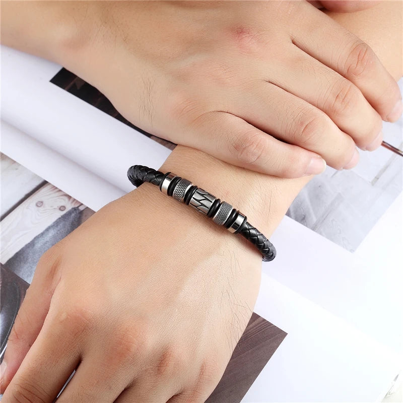 Luxury Handmade Braided Genuine Leather Bracelet Men Stainless Steel Bracelets Bangles Punk Jewelry Father's Day Gift Pulseras