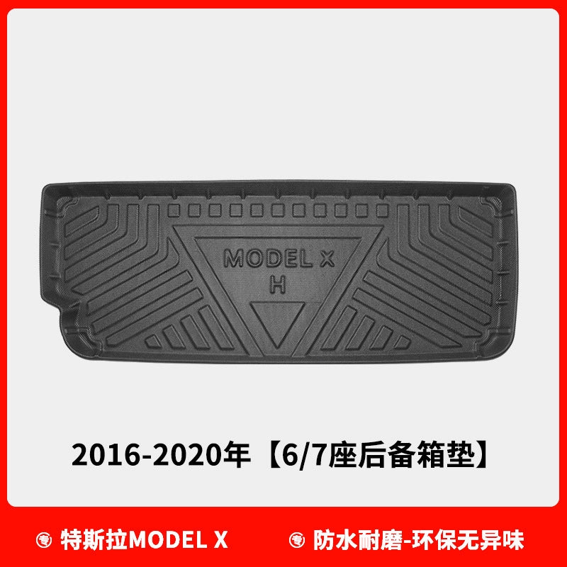 Tail Box Mat