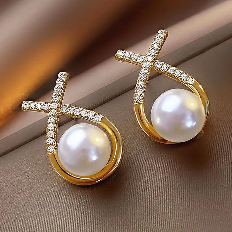 Gold Color Metal Fashion Korean Pearl Earrings For Women Sparkling Zircon Pendant Cuff Clip Earrings Wedding Party Jewelry Gifts