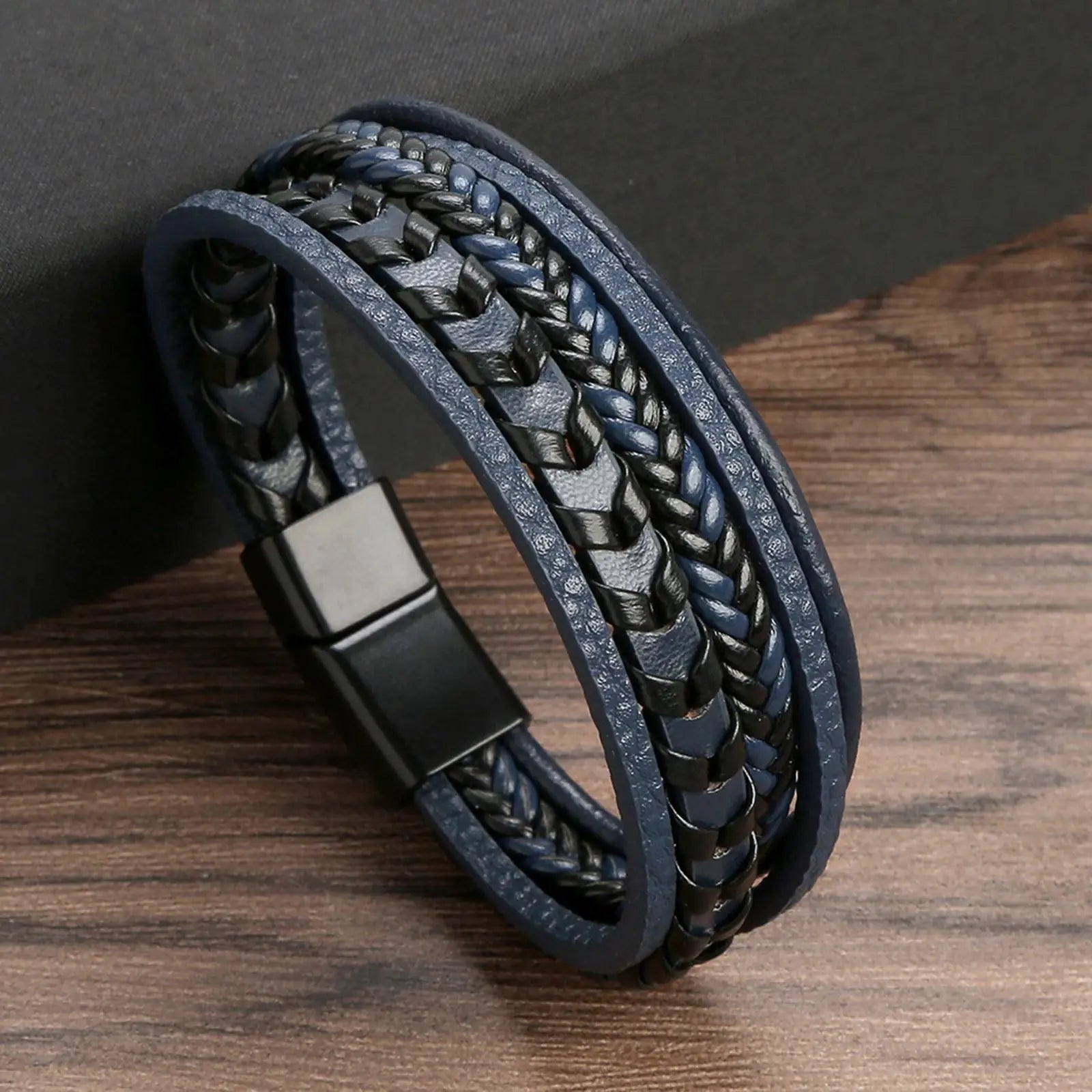 Men Bracelets Vintage Multilayer Leather Braid Bracelets Bangles Handmade Magnetic Buckle Rope Wrap Bracelets Male Gift