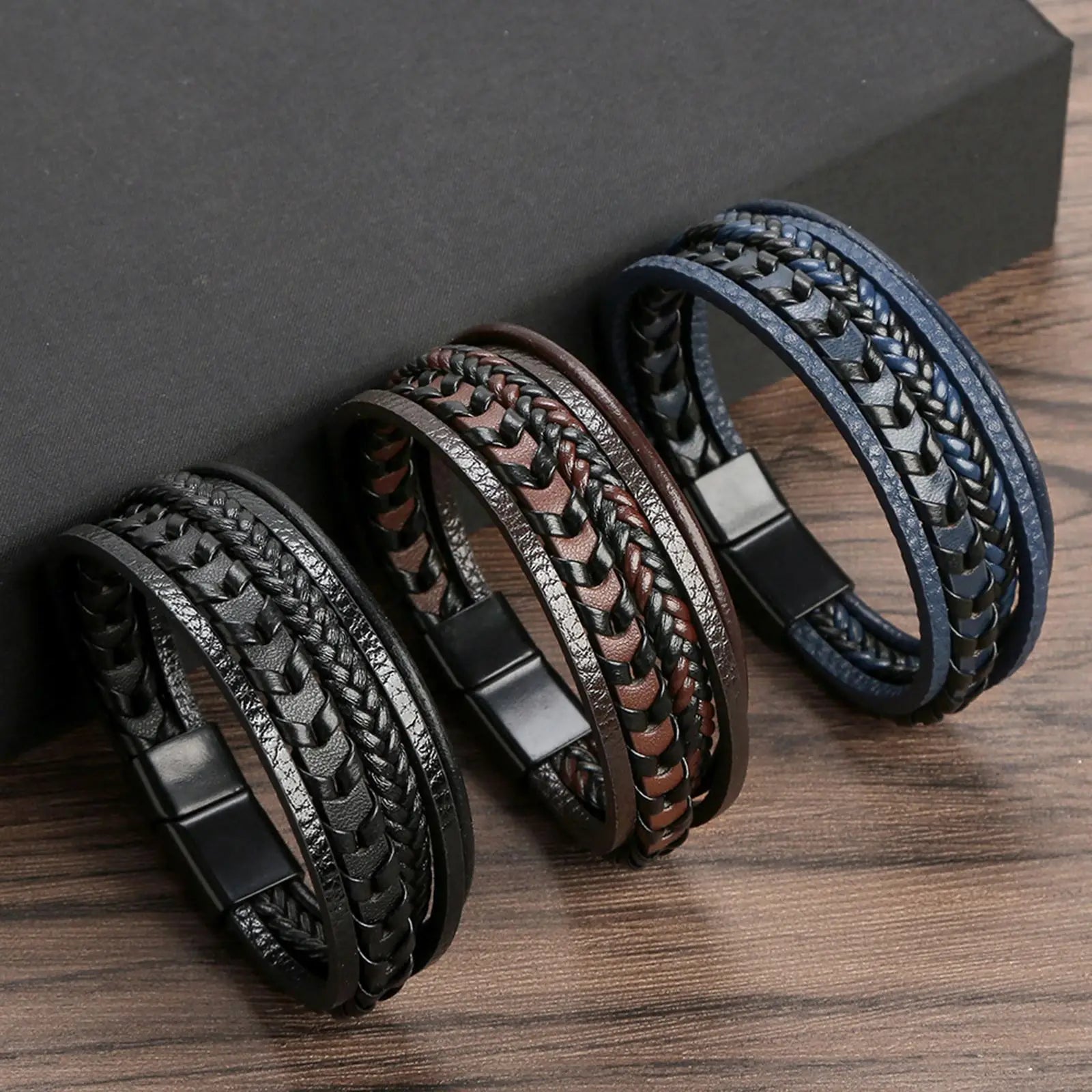 Men Bracelets Vintage Multilayer Leather Braid Bracelets Bangles Handmade Magnetic Buckle Rope Wrap Bracelets Male Gift