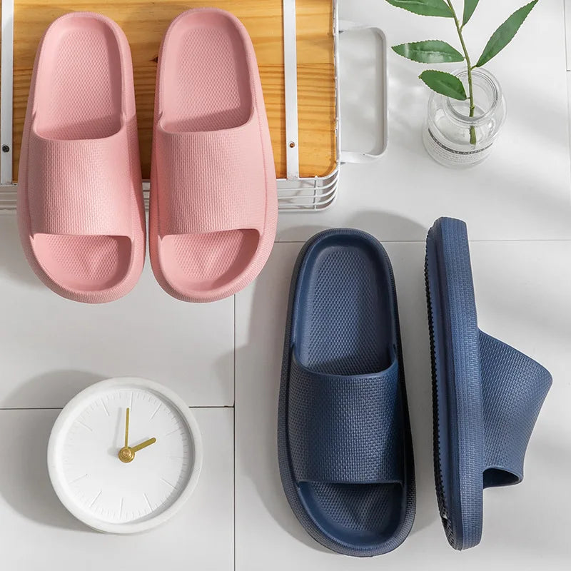 Platform Thick Bathroom Home Slippers Women Cloud Slippers Fashion Soft Sole Eva Indoor Sandals Non-Slip Flip Flop Men Slippers