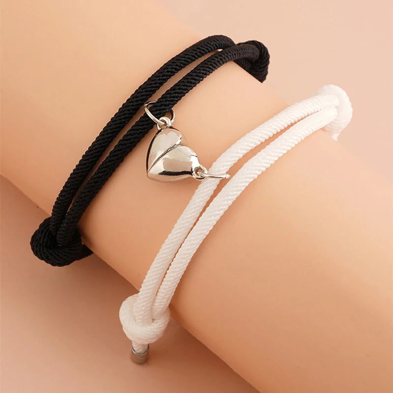 2PCS/set Fashion Heart -shaped Magnetic Flocking Magnetic Personality Couple Magnetic Fastening Bracelet Valentine's Day Gifts