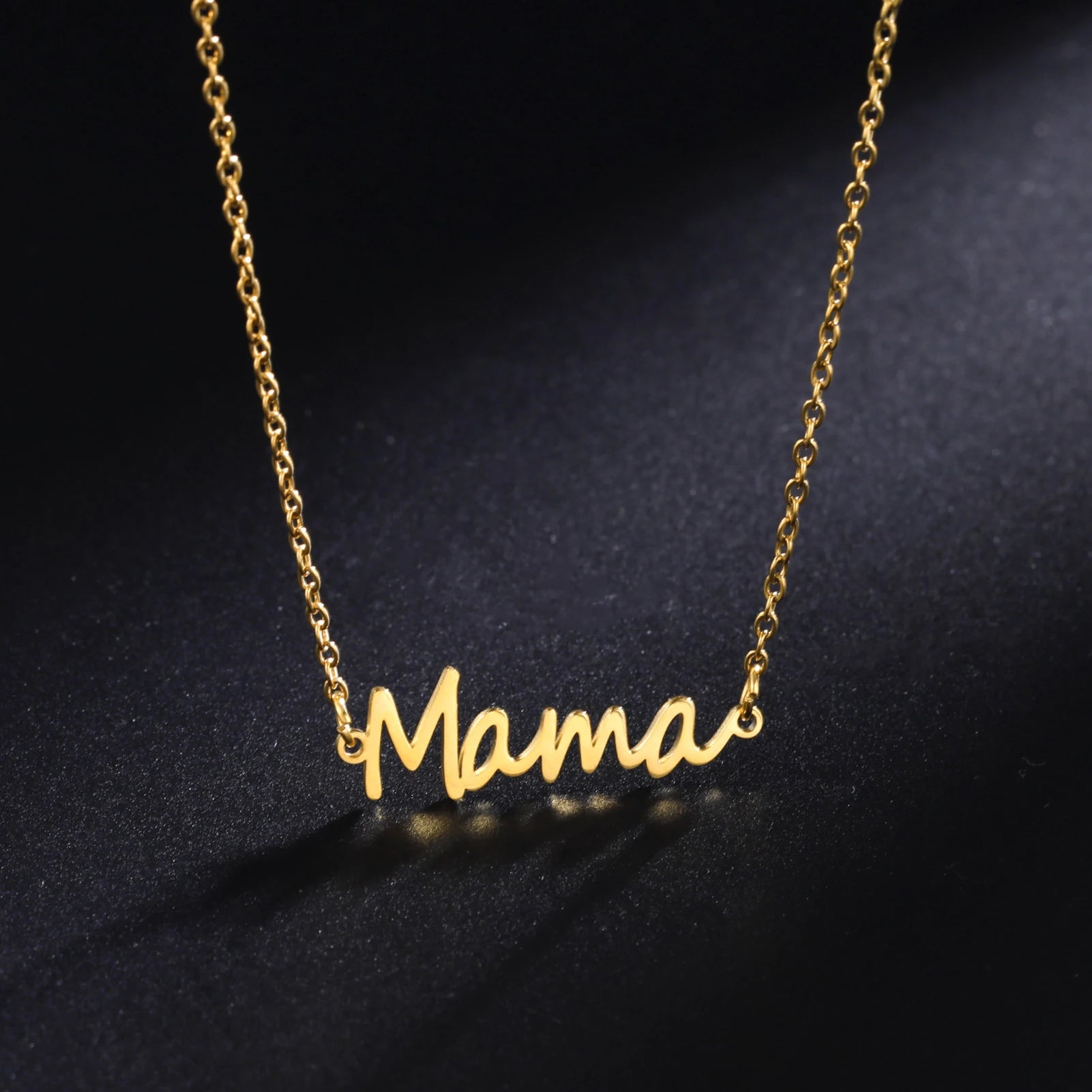 Mother's Day chain Mama Letter Pendant Stainless Steel gold color Necklace for Women Family Fashion Jewelry Exquisite gift